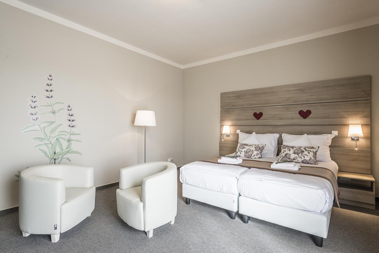 Levendula Hotel Algyo