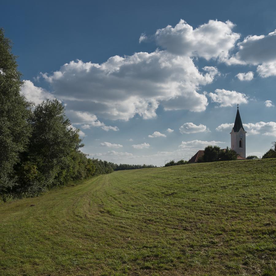 Hotel Levendula 3*